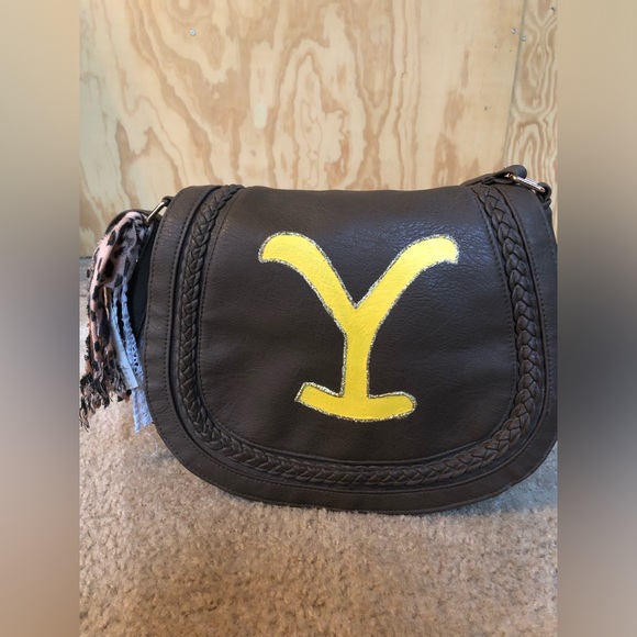 Womens Dutton Yellowstone Ranch Brown Rampage Crossbody Faux Leather Purse Bag - Picture 2 of 9